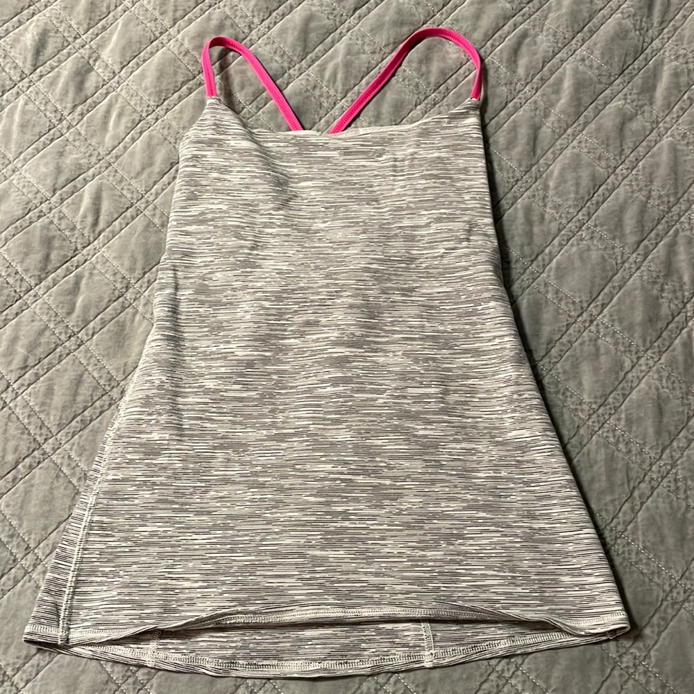 Lululemon tank top
